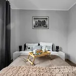 Modern 1br In Bemowo - Parking & Workspace - By Rentujemy Apartmán *