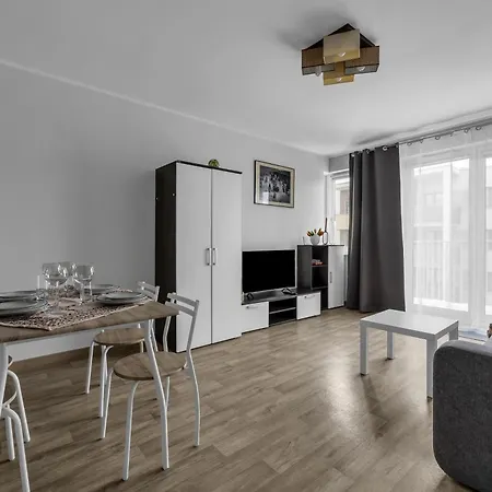 Modern 1br In Bemowo - Parking & Workspace - By Rentujemy Apartman Varsó