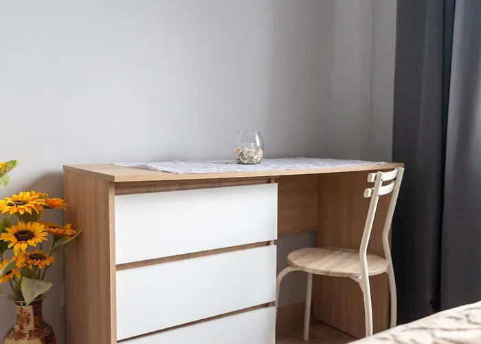 Apartmán Modern 1br In Bemowo - Parking & Workspace - By Rentujemy Varšava