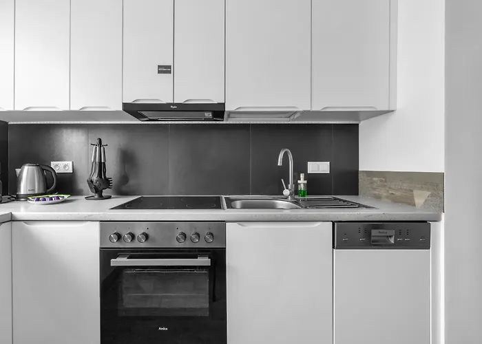 Modern 1br In Bemowo - Parking & Workspace - By Rentujemy *